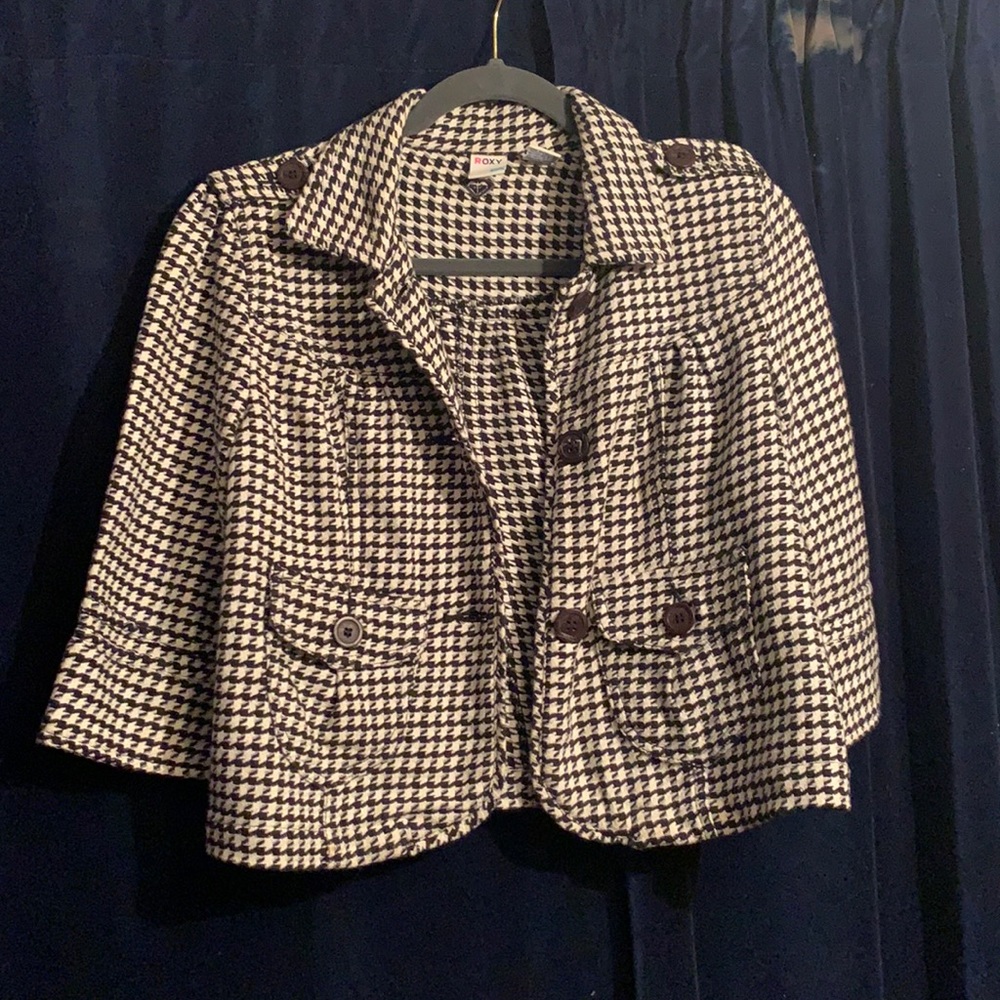 ROXY BLACK AND WHITE PS cropped coat